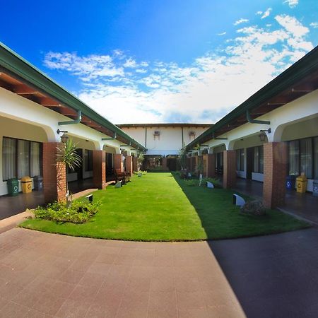 Hotel Wagelia Турриальба Экстерьер фото