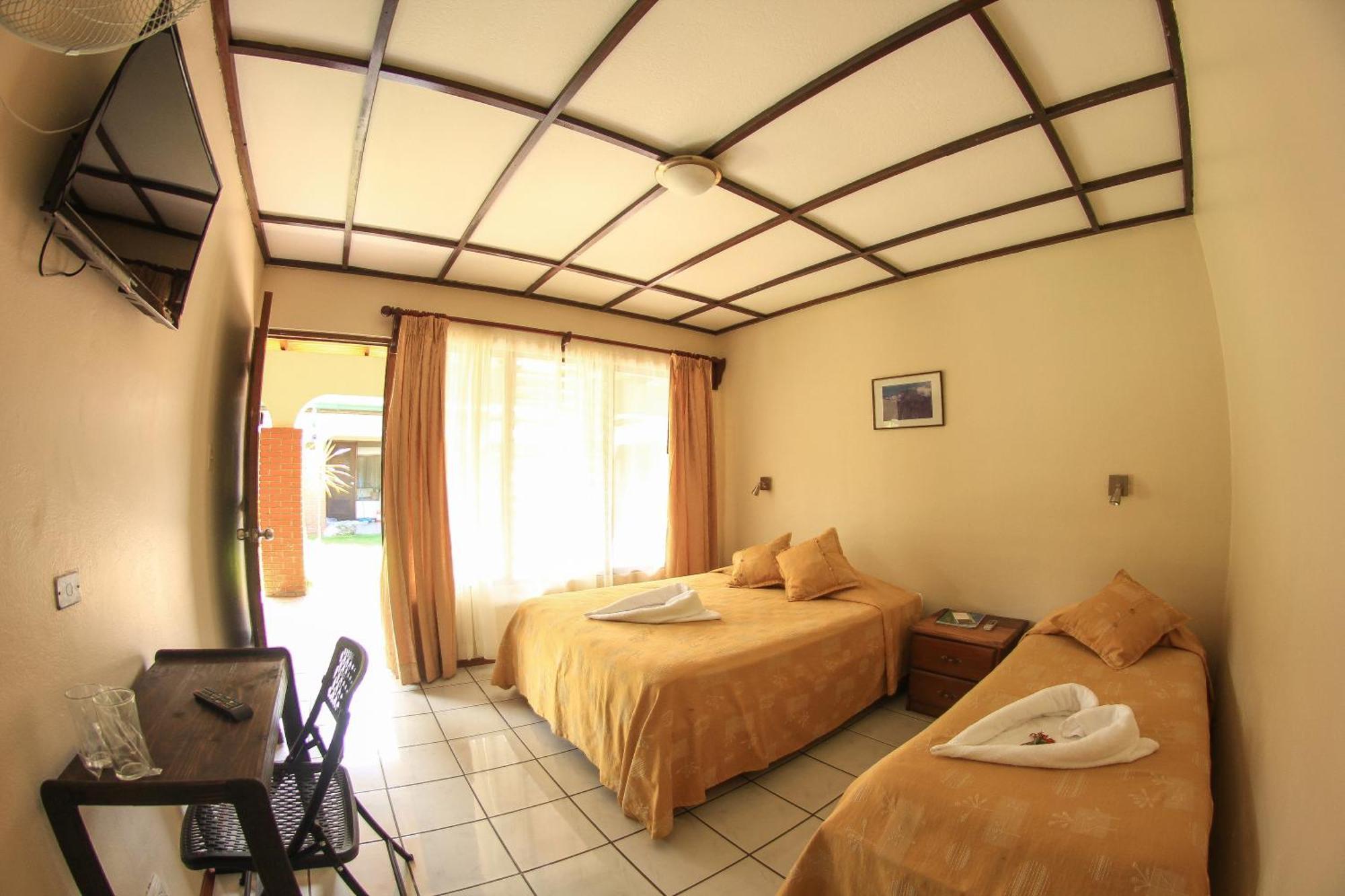 Hotel Wagelia Турриальба Номер фото